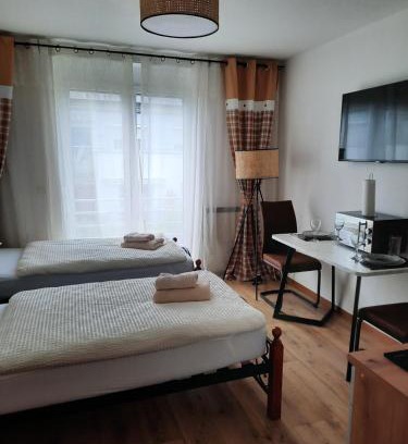 Haunstetten-Siebenbrunn Apartment | Augsburg!Möblierte Appartment!