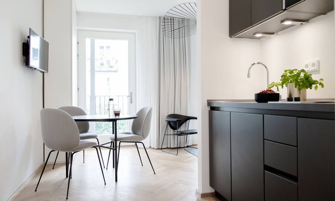 Schanzenviertel House | August The Boardinghouse