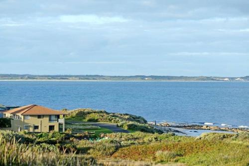 Augusta House | Augusta Beachfront - Watch the whales go by