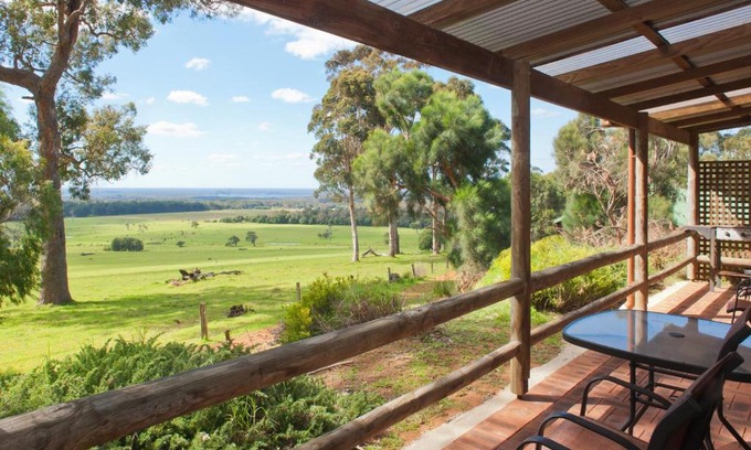 Augusta Cabin | Augusta Sheoak Chalets
