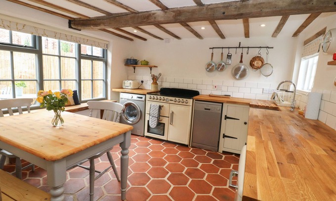 Kneesall Cottage | Auld Cottage