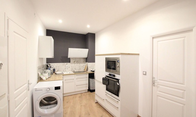 Saint-Quentin Apartment | AUMALE RESIDENCE 🏅