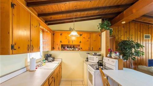 Florida Central Atlantic Coast House | Aunt Inez Inn
