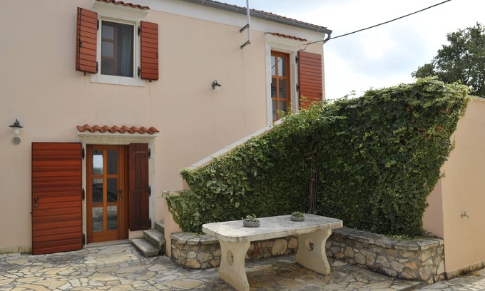 Dragove House | Aunt Regina House, authentic house from 1882. with magnificent see view