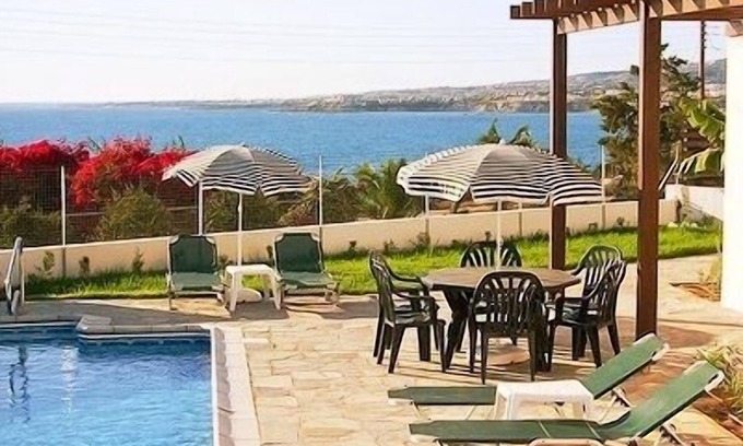 Kissonerga Villa | Aura Holiday Villas