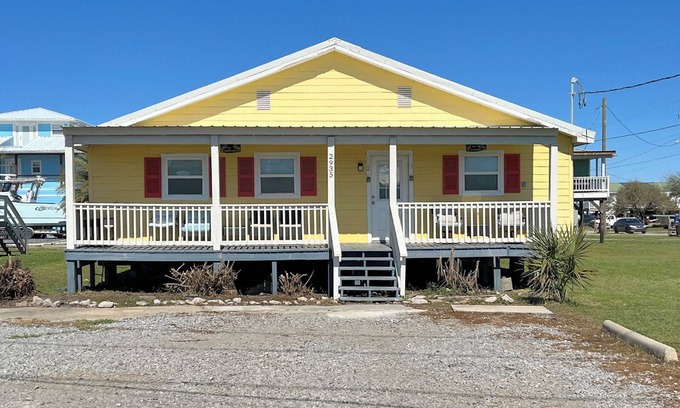 Grand Isle House | Auralee Unit 2 - Beach Access - Island Realty
