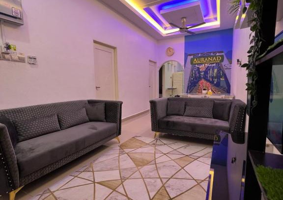 Kusial House | Auranad Guest House Tanah Merah Wifi-Netflix