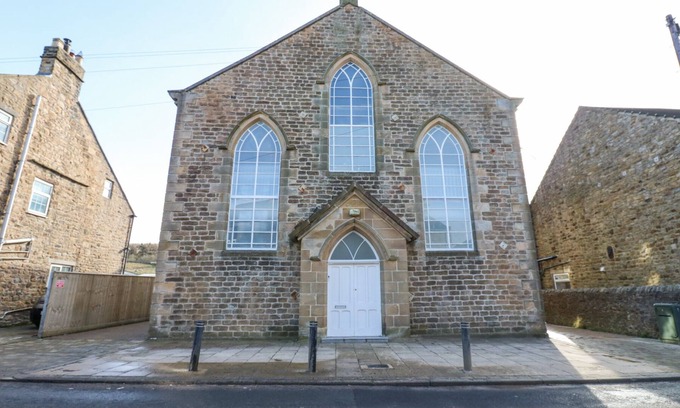 Lanehead House | AURELIAN HOUSE, pet friendly, with hot tub in St John's Chapel