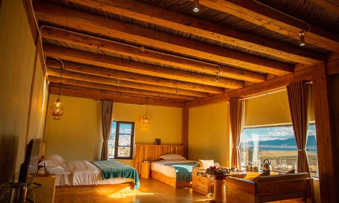 Shangri-La House | Aurora Hotel