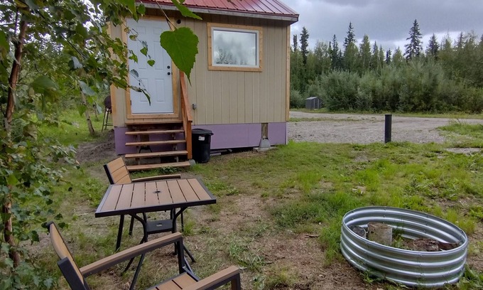 North Pole Cabin | Aurora Moose Getaway - a cozy & private cabin great for northern lights & moose