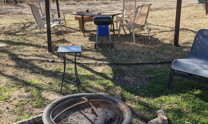 Travis County House | Austin glamping!