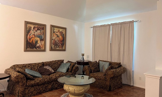 North Buttercup Creek House | Austin ,Tx suburb in the Heart of Cedar Park , Toddler friendly 4 bedroom home.