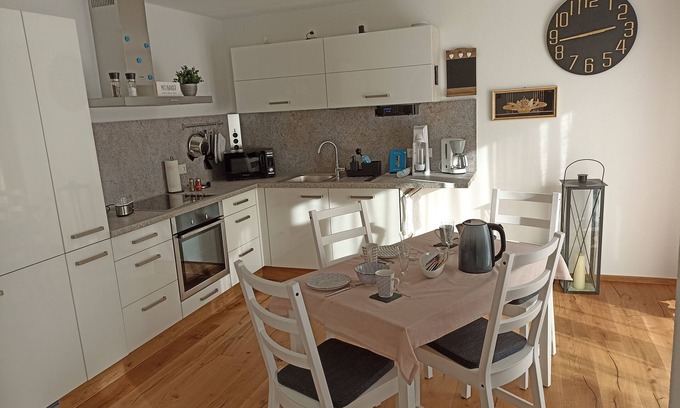 Ebing Apartment | Auszeit 2 im Itzgrund - with balcony and garden - time to relax