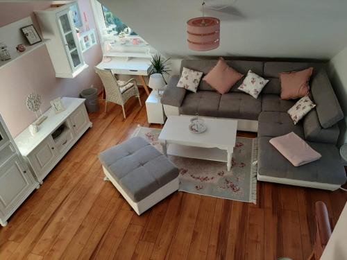 Johannisberg Apartment | Auszeit Rheingauer Rosengasse