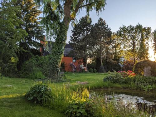 Freystadt House | Auszeitoase Freystadt - Park, Billard, Sauna - ideal für Familientreffen und Messe Nürnberg