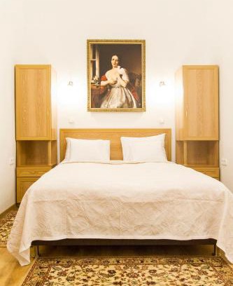 Erzsebetvaros Apartment | Authentic Akacfa Apartment