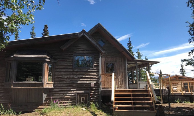 Healy Cabin | Authentic Alaskan cabin experience near the heart of Denali