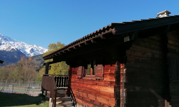 La Ferriere Ski Chalet | Authentic mountain chalet with view -swimming pool- sauna- Norwegian bath