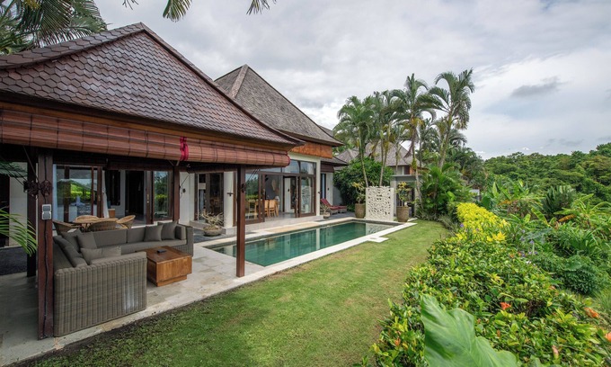 Tegal Mengkeb Villa | Authentic Private Pool Villa Sahaja 3 in Tabanan
