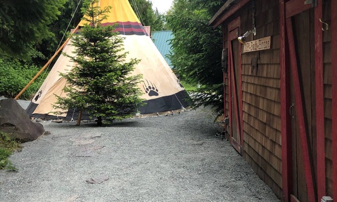 Randle Cabin | Authentic Tatoosh tipi
