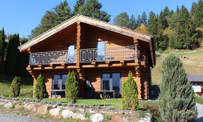Jenig Ski Chalet | Authentic wooden chalet near Nassfeld ski area