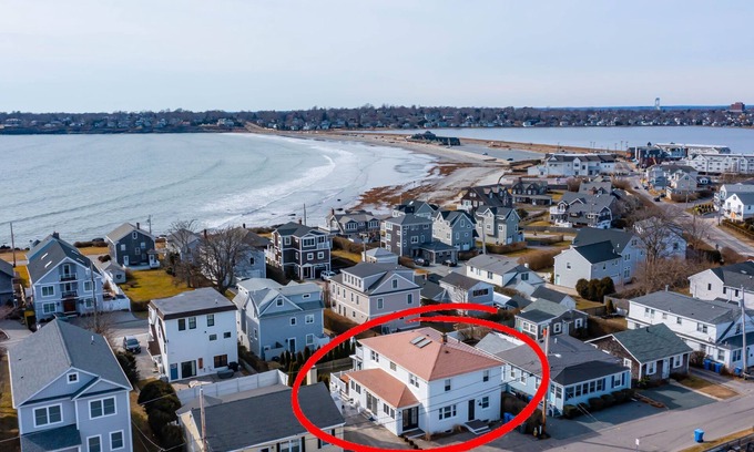 Easton's Point House | AUTUMN ESCAPE: "Middletown Beachside Charm, Newport Adventures"
