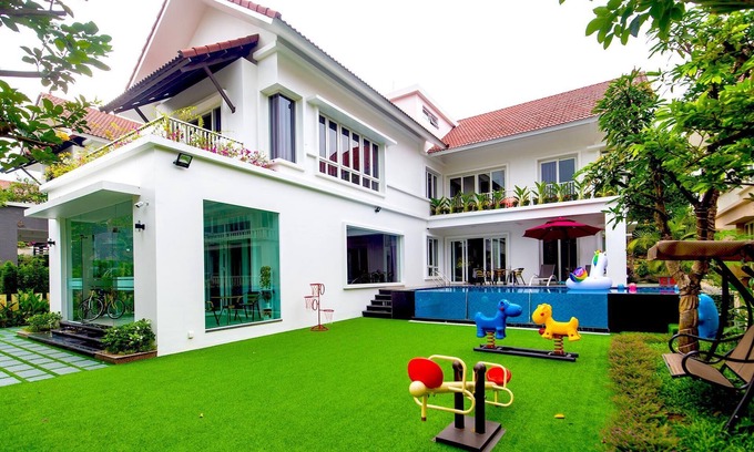Thach That Villa | Autumn Flower villas