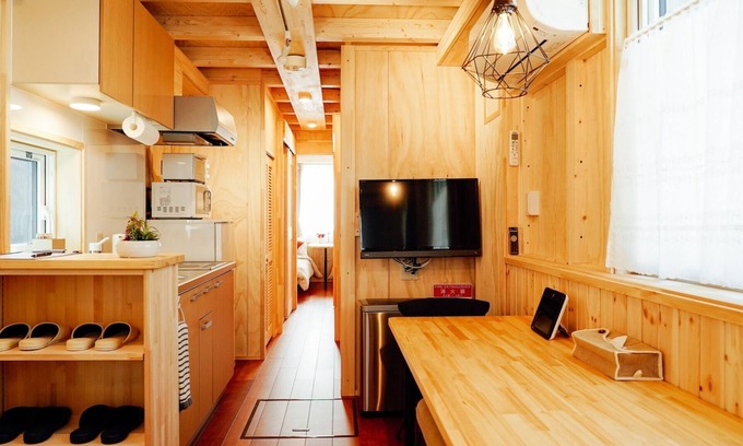 Furano House | Autumn Jstyle STAY Furano Kitanomine 2DK Cottage / Furano Hokkaidō