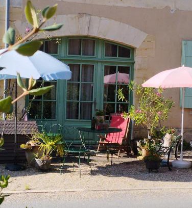 Saint-Avit-Senieur Bed & Breakfast | Aux chambres du bourg