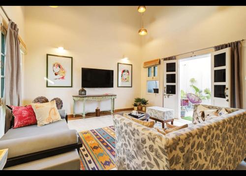 Central Area Bed & Breakfast | Avaanti Boutique Stays By Avaanti Stays