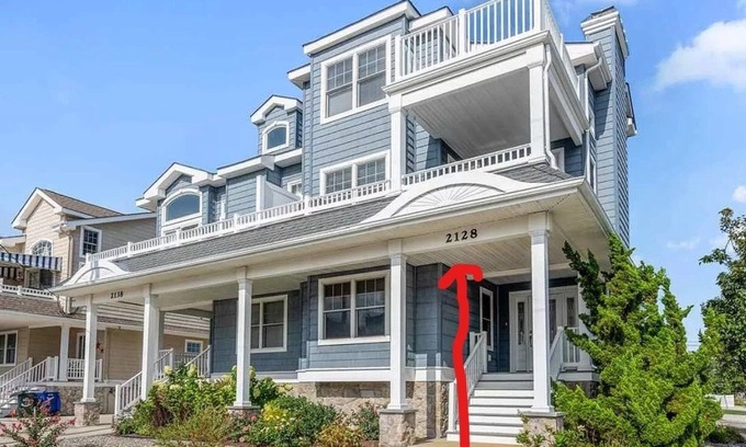 Avalon House | Avalon 5 Bedroom/4 Bath Townhouse - Bay Views - sleeps 14