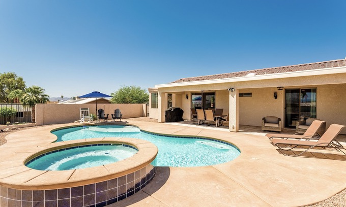 Lake Havasu City House | Avalon Oasis with Pool/Spa, 4 Bedrooms, Private Casita, Close to Lake!