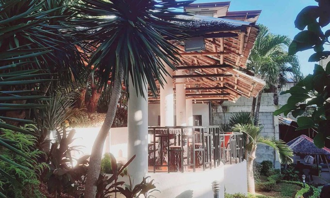 Boracay Island Apartment | Avana HIlls Boracay Prime Premium Suite