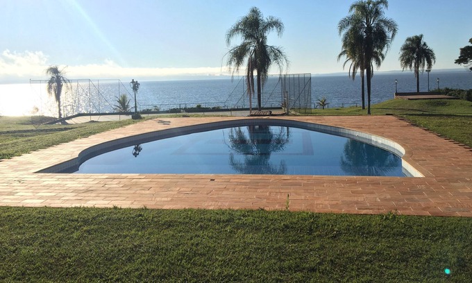 Itai House | AVARÉ / ITAI - SP DAMAGE FOR 30 PEOPLE OR MORE