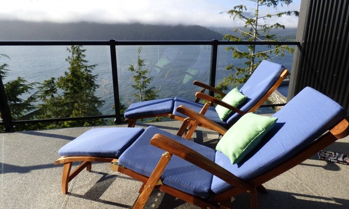 Port Renfrew Cottage | Avatar - Oceanfront Luxury Cottage by Eagle Reach