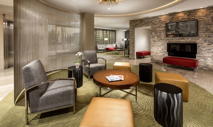 Pico-Union Hotel | Aventura Hotel