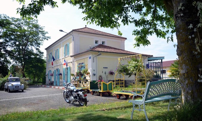Riscle Bed & Breakfast | Avenue de la Gare