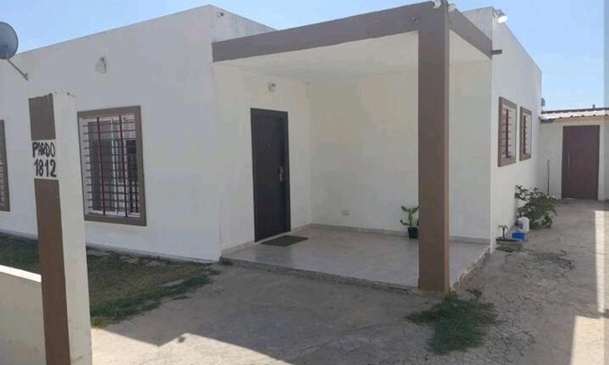 San Vicente House | Aves Del Sol