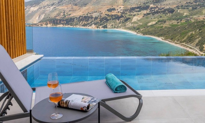Zola Condo | Avithos - Lassu Retreat