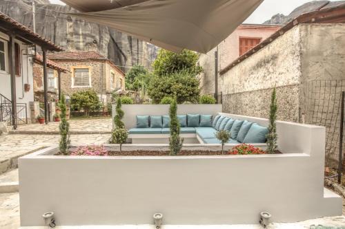 Kastraki Apartment | Avli Luxurious House