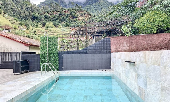 Sao Vicente House | Avo Maria House 2 by Atlantic Holiday