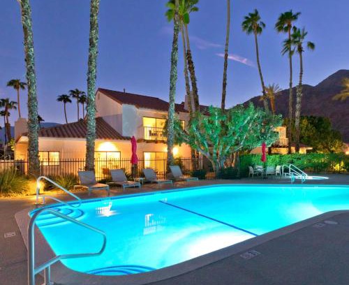 La Quinta House | Avocado Toast - Steps To Tennis, Pickleball, Golf