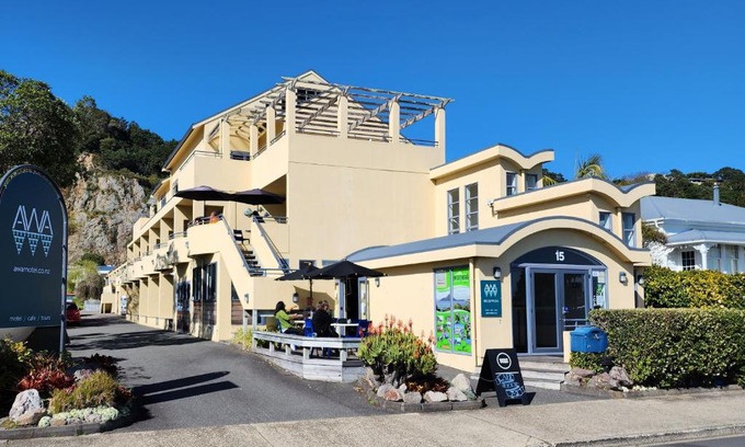 Whakatane Hotel | Awa Motel