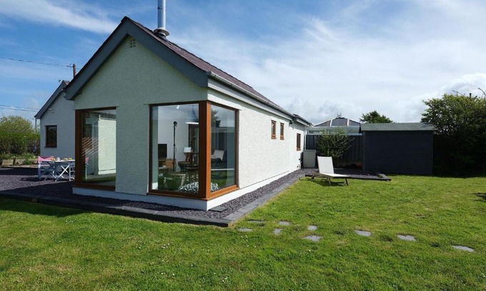 Mynytho House | Awelon