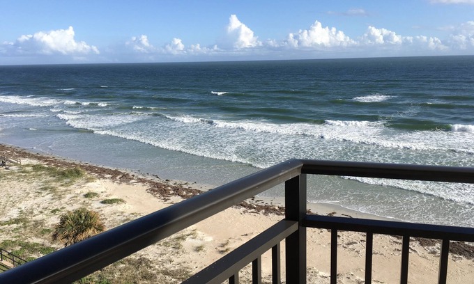 Ponce Inlet Condo | Awesome 6th Story View Of The Ocean, Pool And Beach