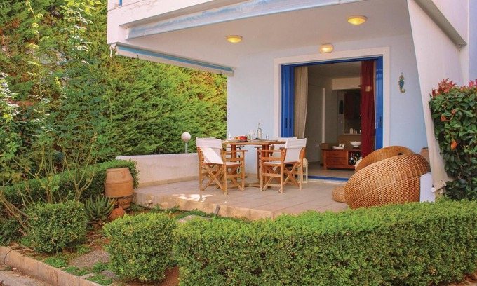 Kato Diminio Apartment | Awesome apartment in Melissi Korinthia
