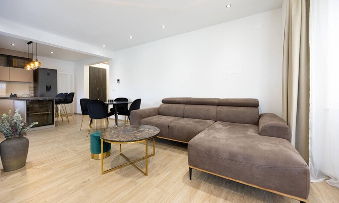 Mejasi Apartment | Awesome apartment in Split with WiFi