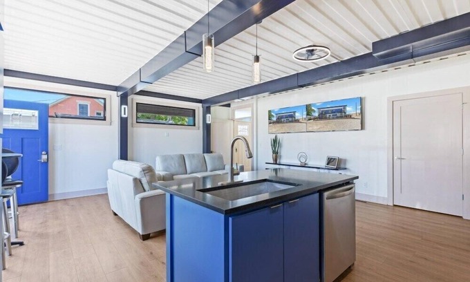 Babe Denny Apartment | Awesome Custom Built Home. Perfect Indy Location!