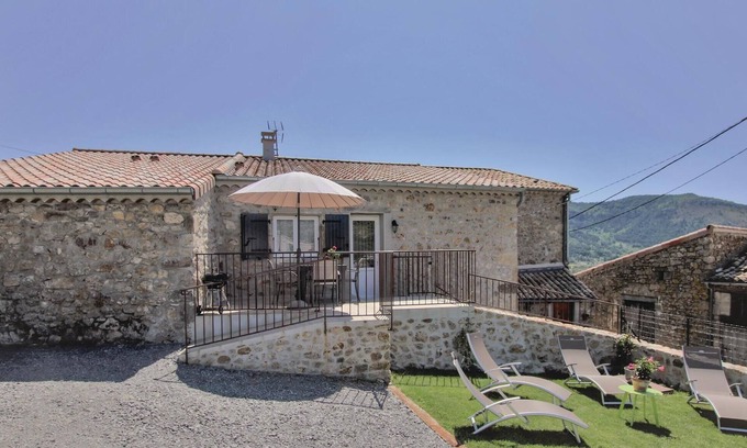 Saint-Etienne-de-Boulogne House | Awesome home in St Etienne de Boulogne
