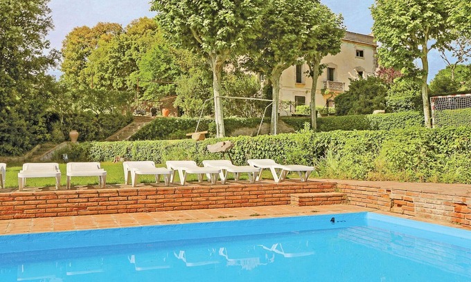 Vilanova del Valles House | Awesome home in Vilanova del Vallès